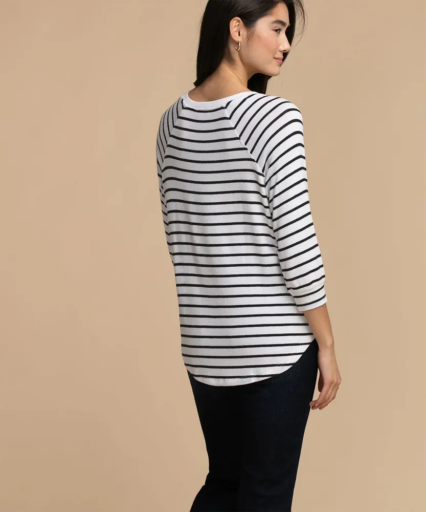 Raglan Sleeve Hacci Top