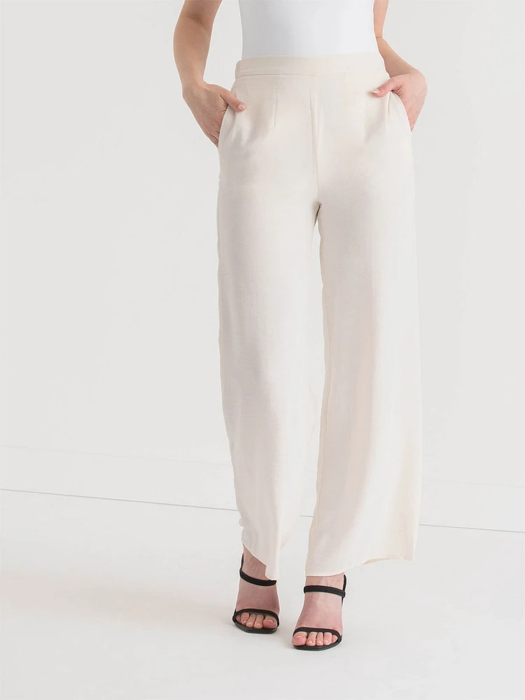 Textured Wide-Leg Pant