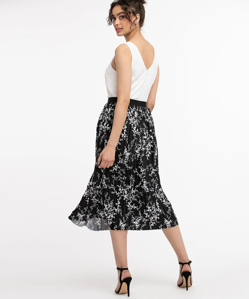 Pull-On Plisse Skirt