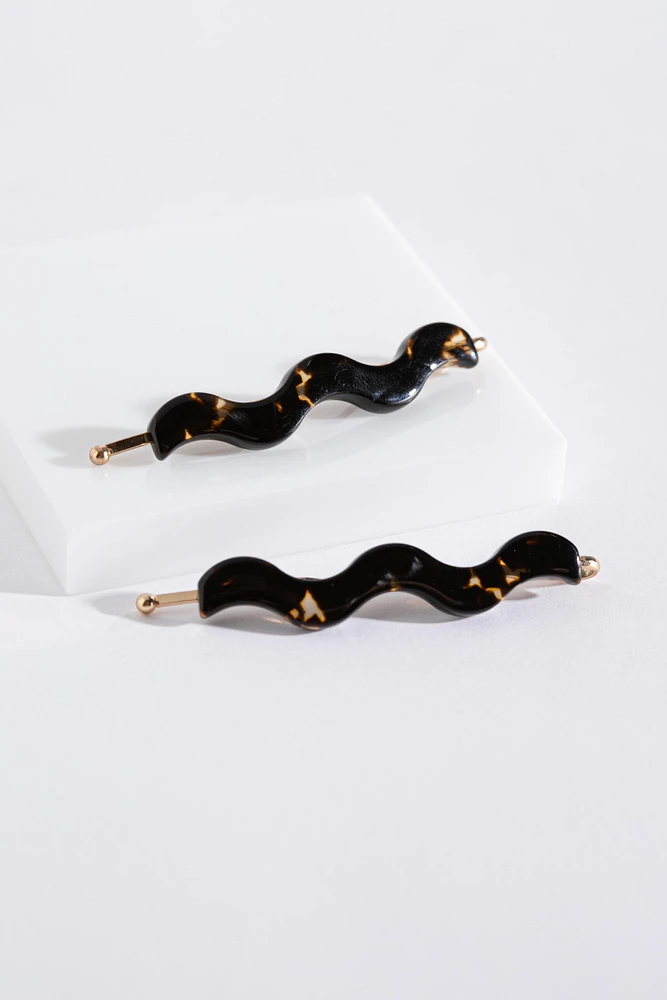 Wavy Accent Bobby Pins