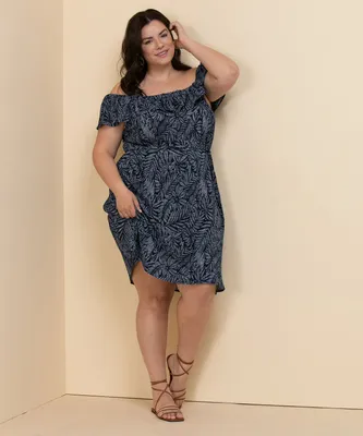 Plisse On/Off Shoulder Dress