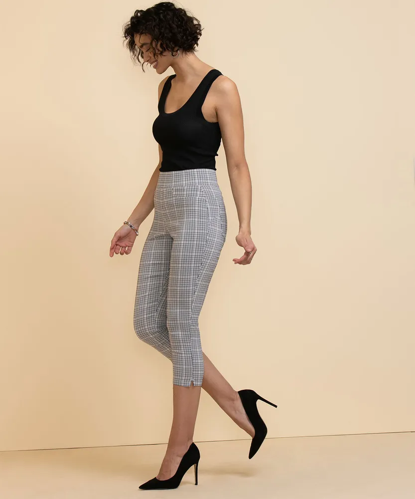 Skinny Capri Microtwill