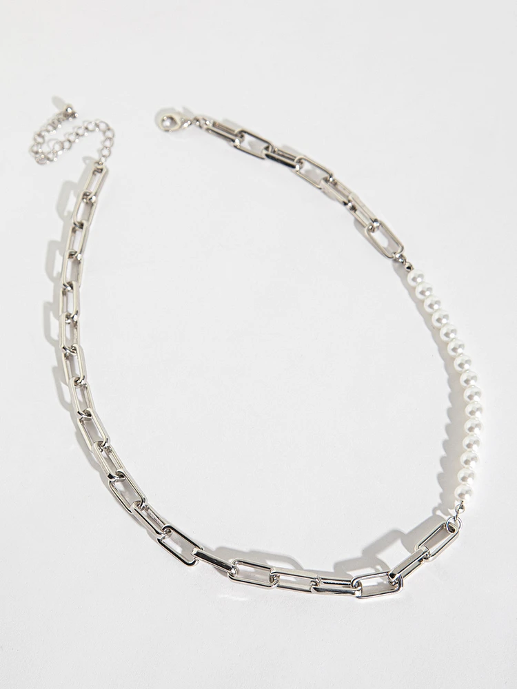 Silver Paperclips and White Pearls Necklace