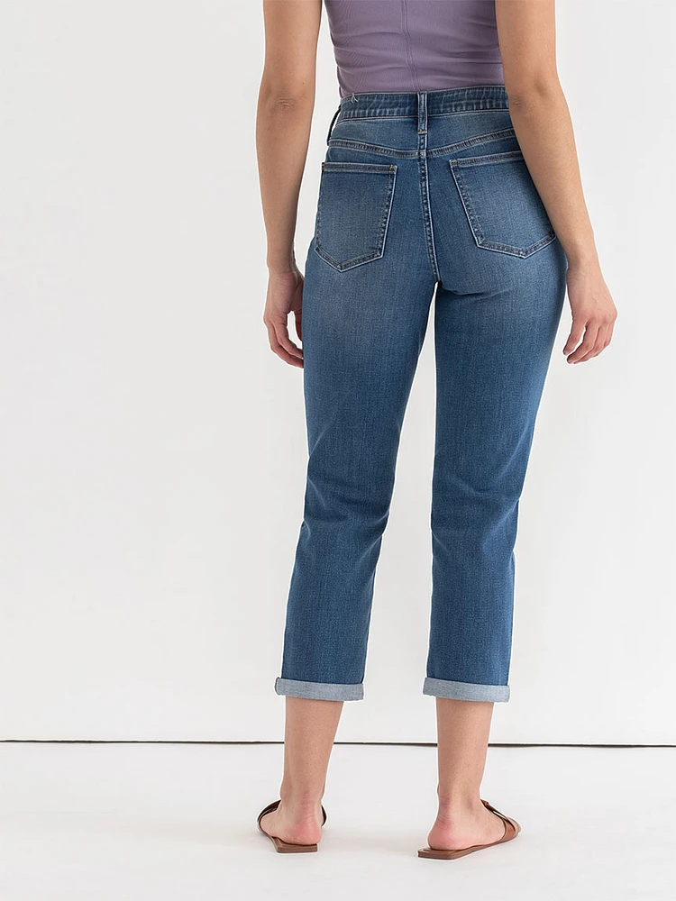 Gigi Girlfriend Jeans