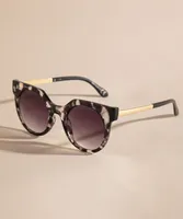 Black Tortoise Round Frame Sunglasses