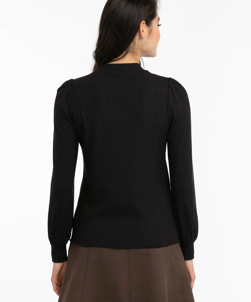 Long Sleeve Mock Neck Top