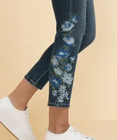 Skylar Skinny Skimmer Jean with Embroidery