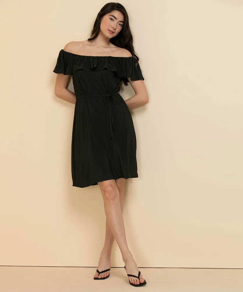 Plisse On/Off Shoulder Dress