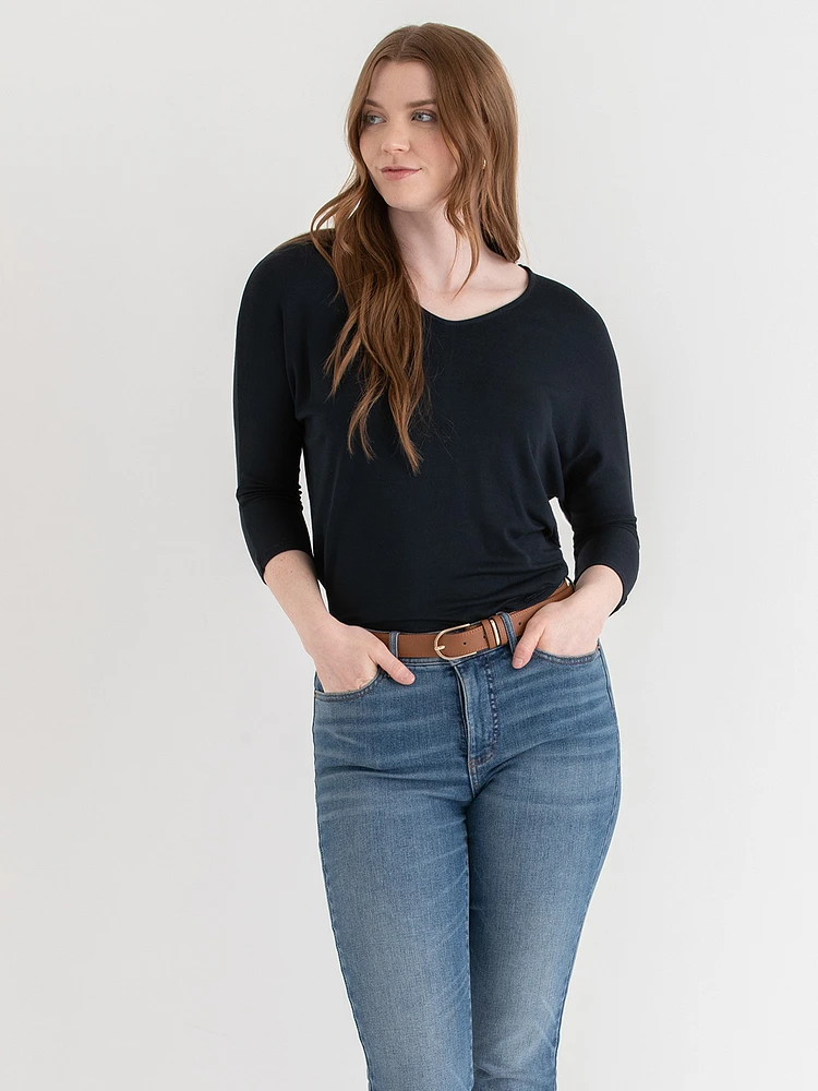 Easy V-Neck Hacci Knit Top