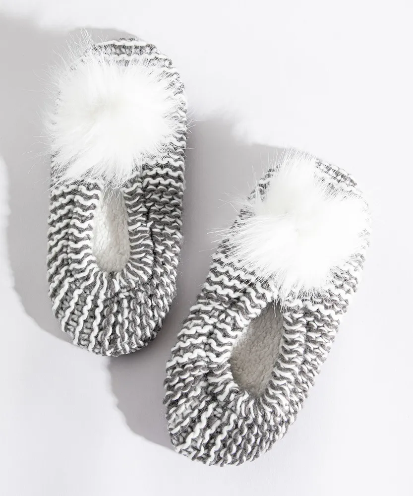 Knit Slipper with Pom