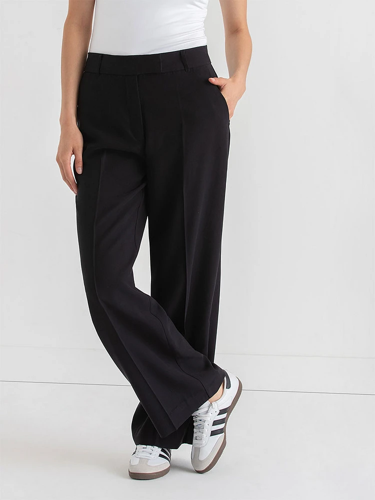 Wide Leg Trouser