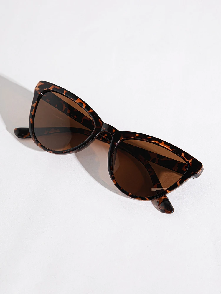 Cat Eye Frame Sunglasses with Case