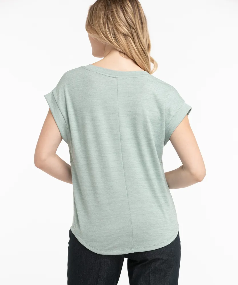 Eco-Friendly V-Neck Hacci Tee
