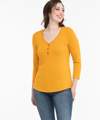 3/4 Sleeve Henley Top