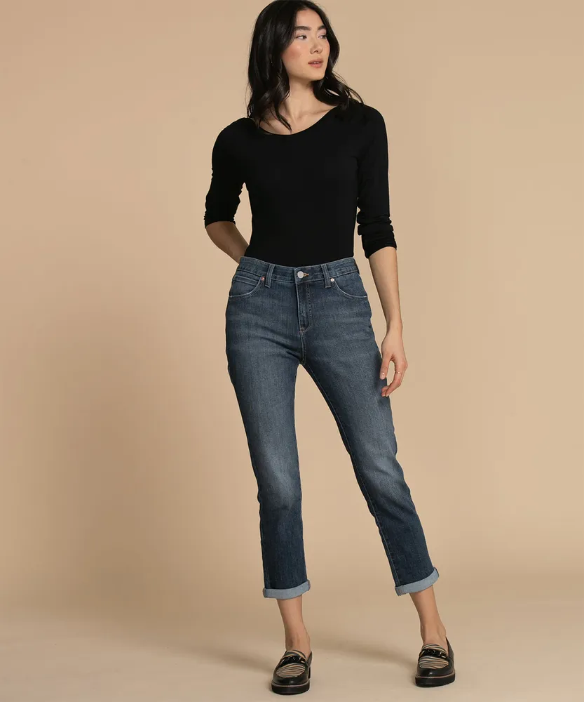 Gigi Girlfriend Jeans