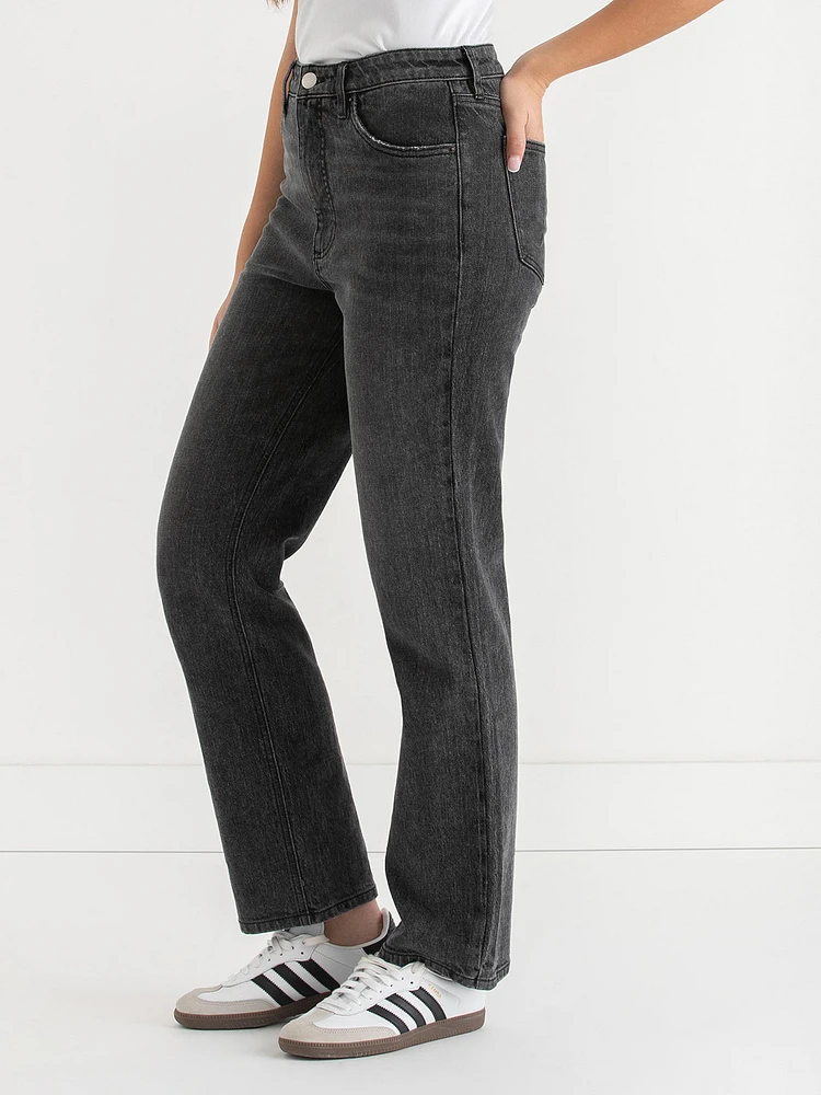 Lucy 90's Straight Jeans