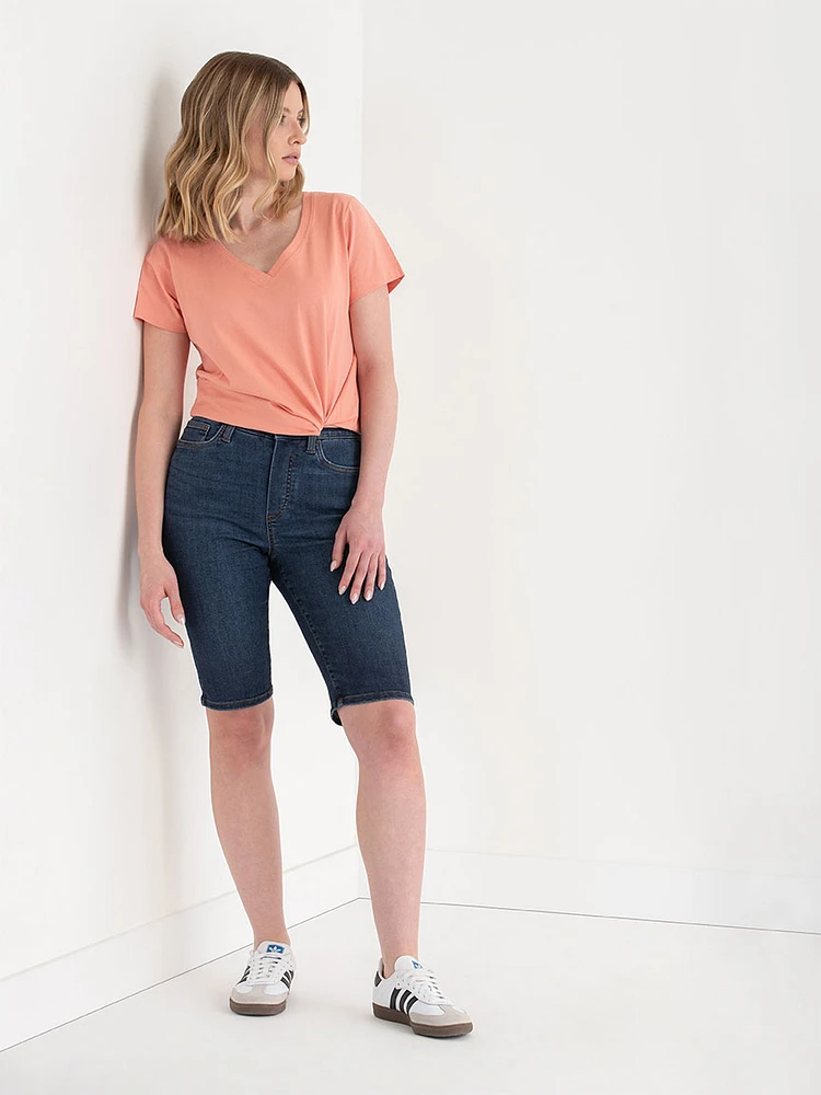 Relaxed V-Neck Tee