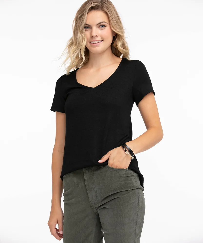 Short Sleeve V-Neck Hacci Tee