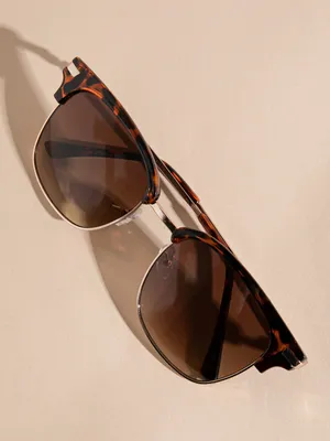 Tortoiseshell Wayfarer Sunglasses