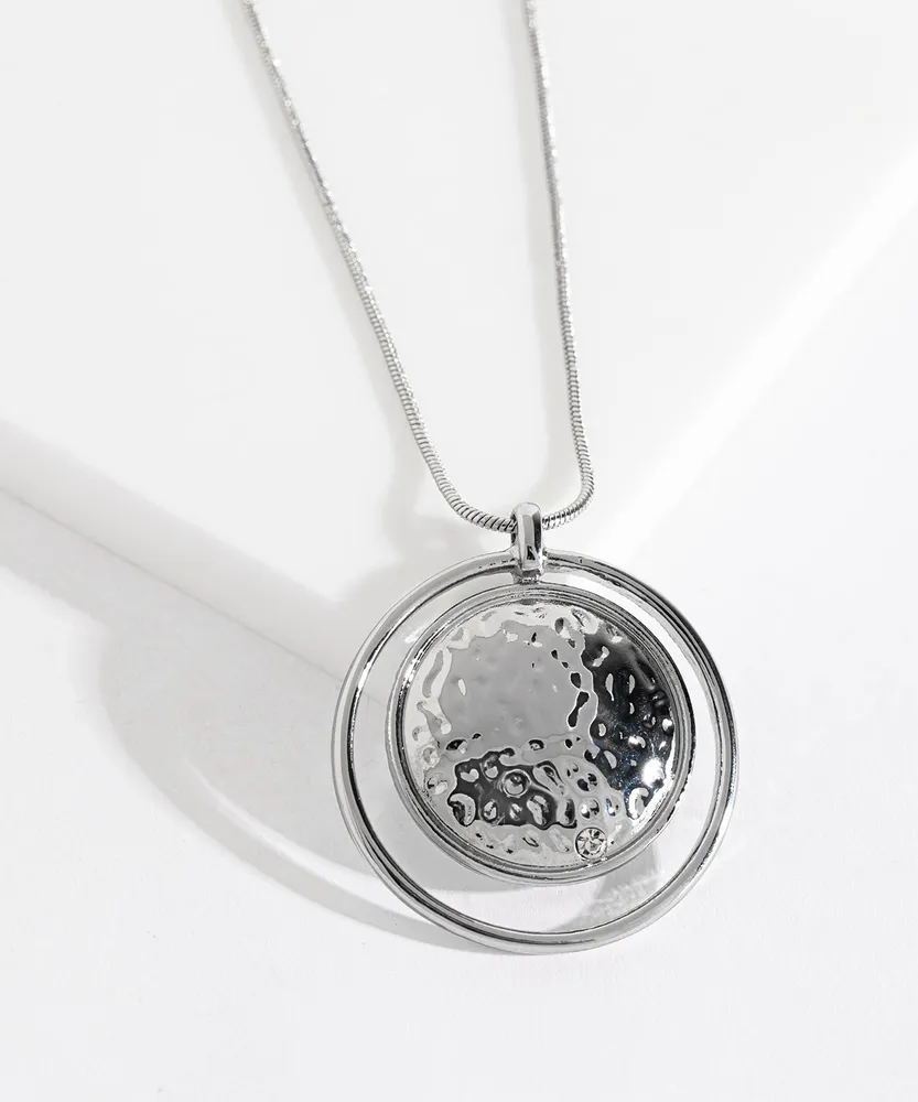 Hammered Metal Pendant Necklace