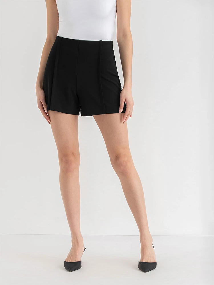 Seamed Shorts