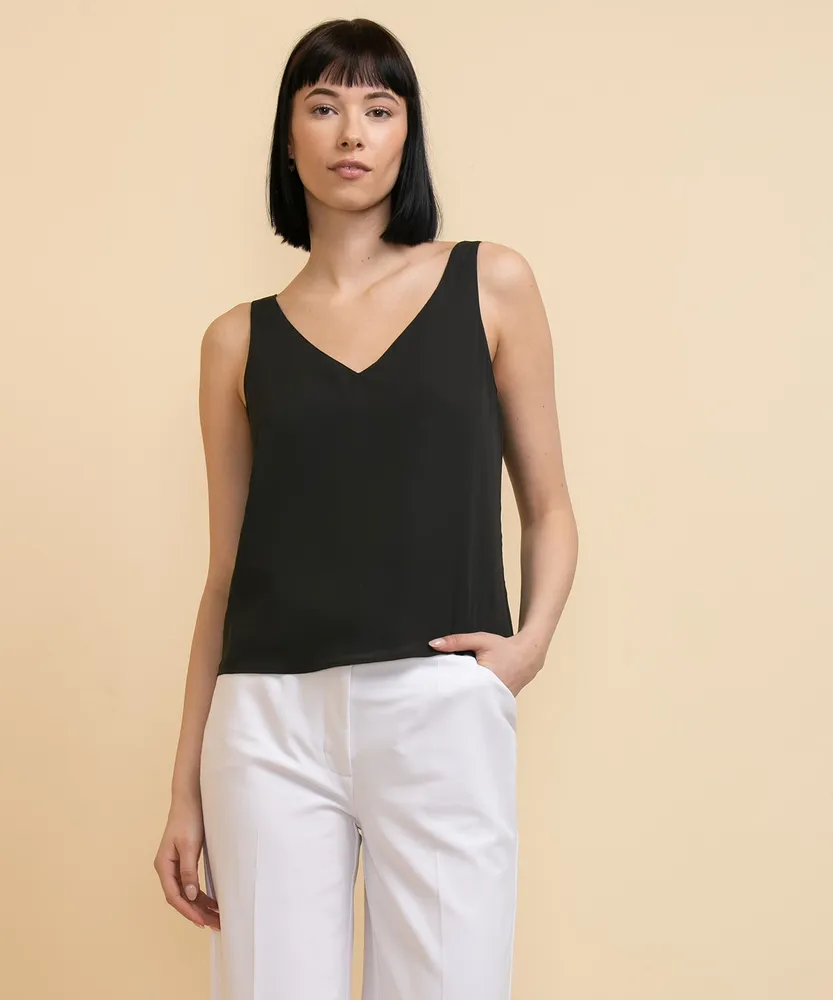 Vera Sleeveless 2-Layer Essential V-Neck Blouse