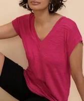Extended V-Neck Hacci Tee