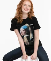 Girl with a Pearl Earring Graphic Tee