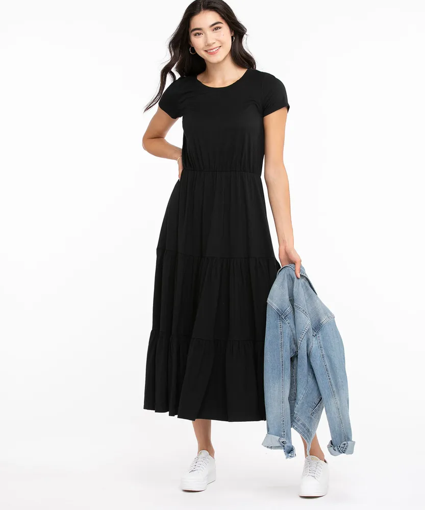 Short Sleeve Tiered Maxi Dress