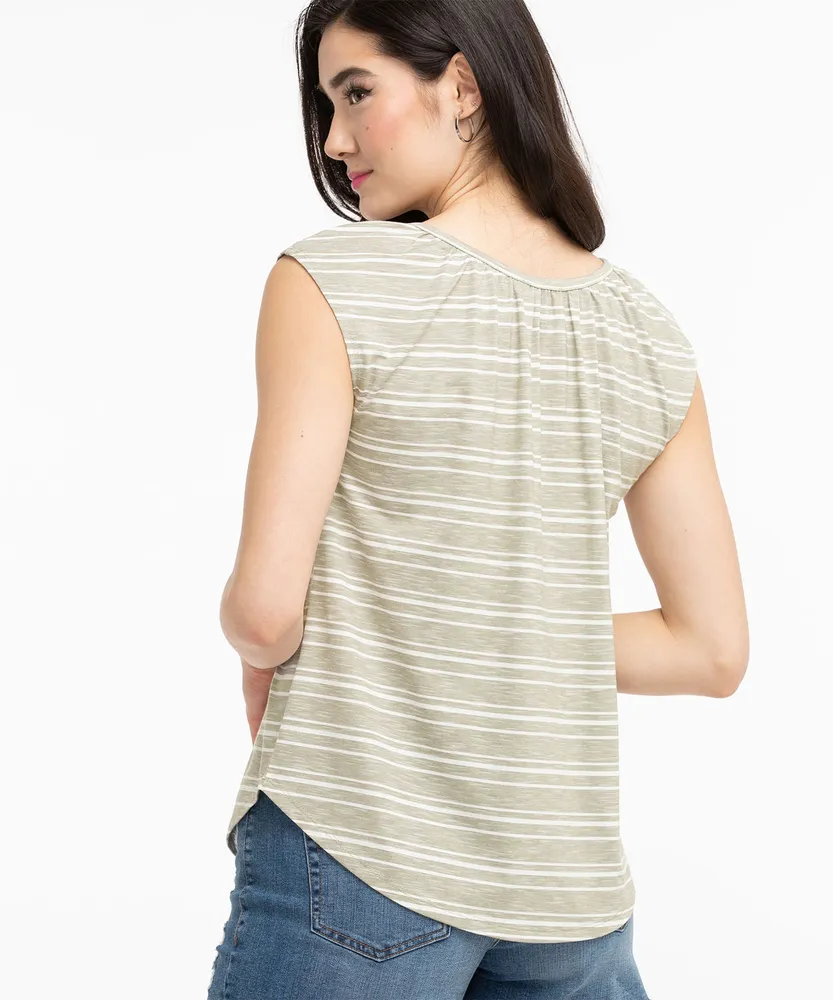 Short Sleeve Ruched Neck Tee