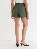 Belted Short Scuba Crepe