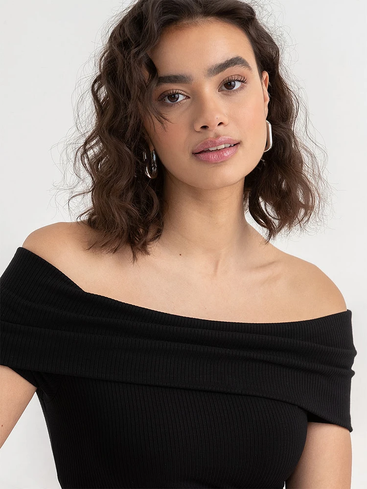 Off Shoulder Ribbed Top