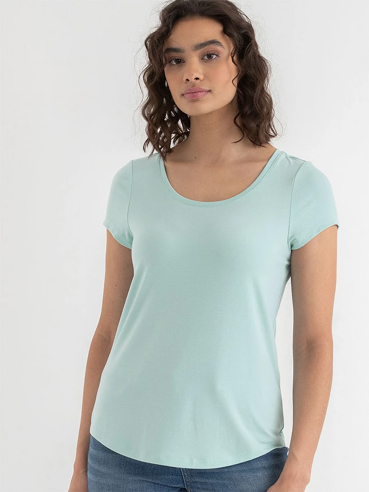 Scoop Neck Shirttail T-Shirt