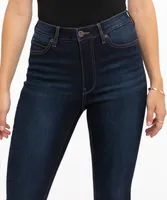 Eco-Friendly Rinsed 5-Pocket Jegging