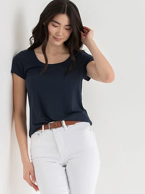 Scoop Neck Shirttail T-Shirt