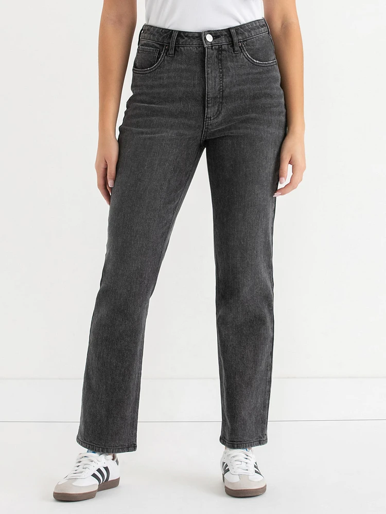 Lucy 90's Straight Jeans