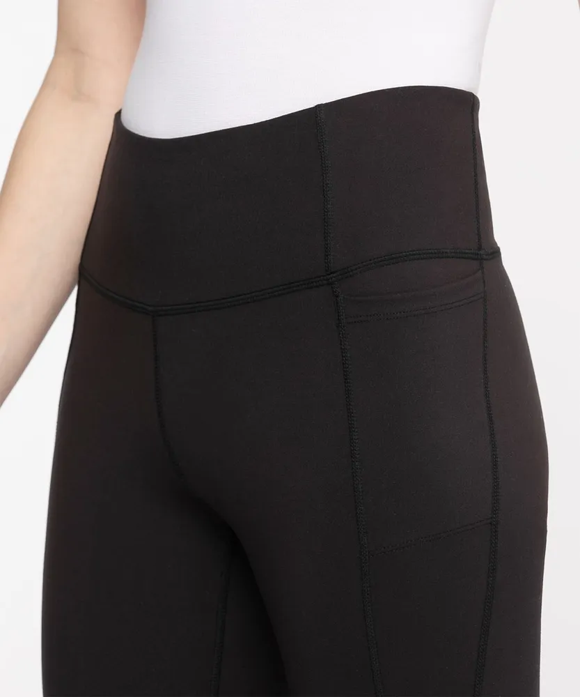 Pocketed Capri Yoga Legging