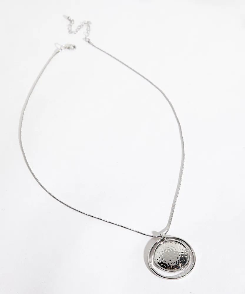 Hammered Metal Pendant Necklace