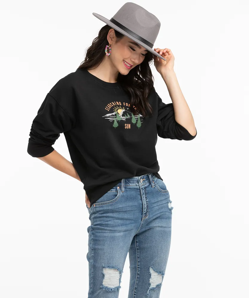 Graphic Scoop Neck Sweatshirt