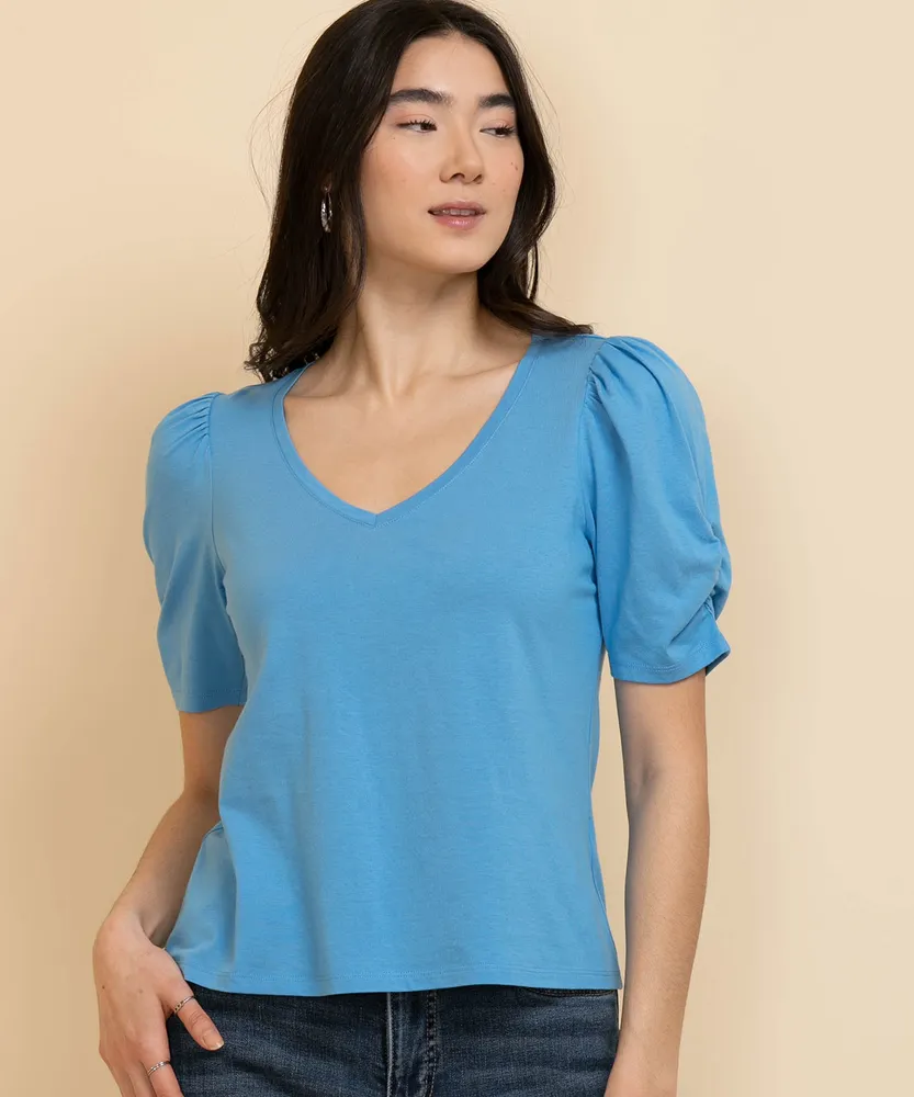 Puffed Sleeve V-Neck Tee