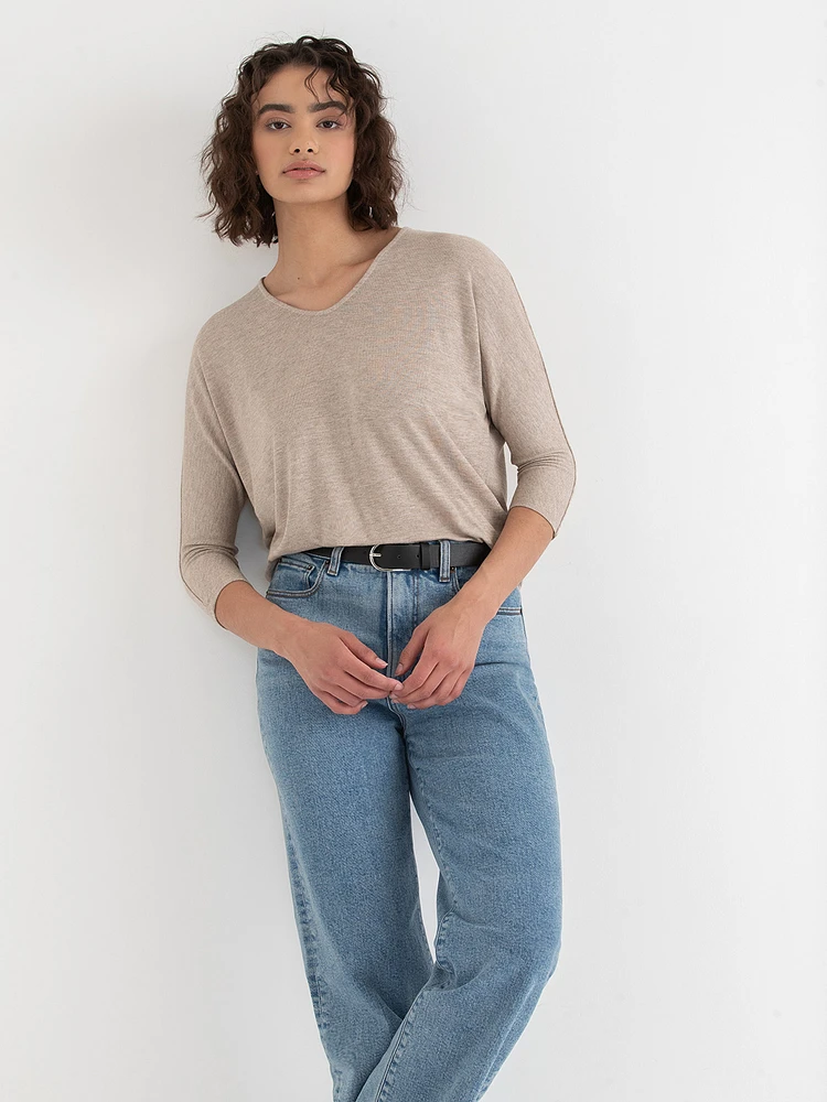 Easy V-Neck Hacci Knit Top