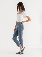 Gigi Girlfriend Jeans