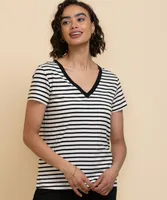 Short Sleeve V-Neck Relaxed Tee