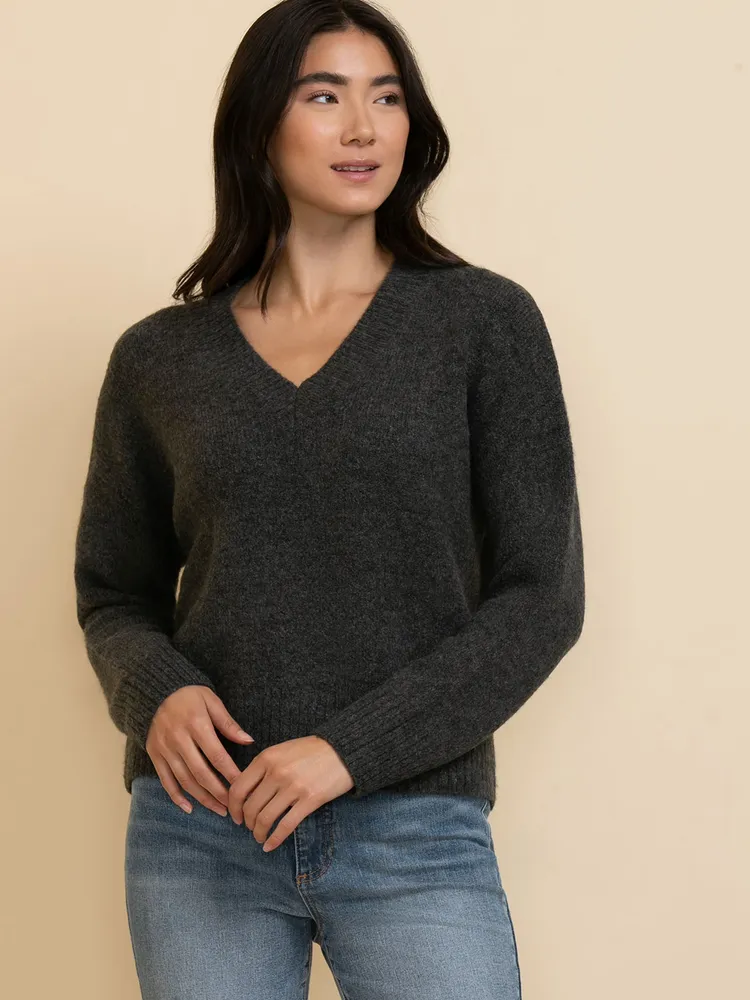 Relaxed Rib Trim V-Neck Sweater