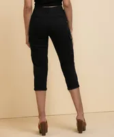 Utility Capri Pant