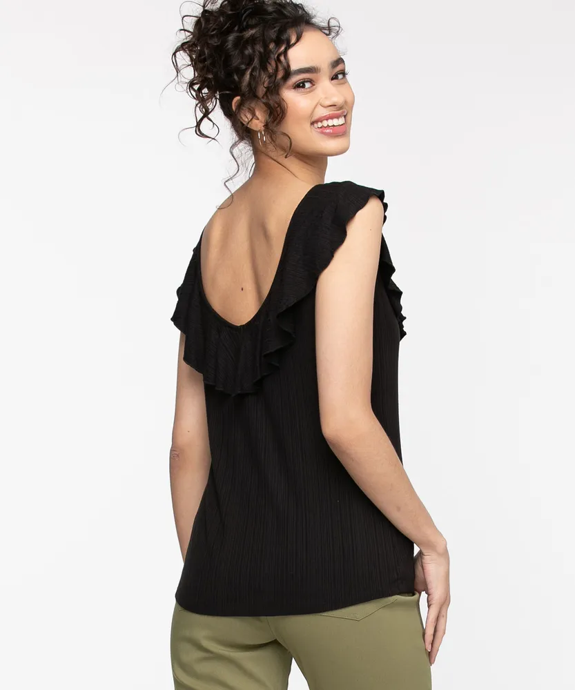 EcoVero™ Ribbed Ruffle Top