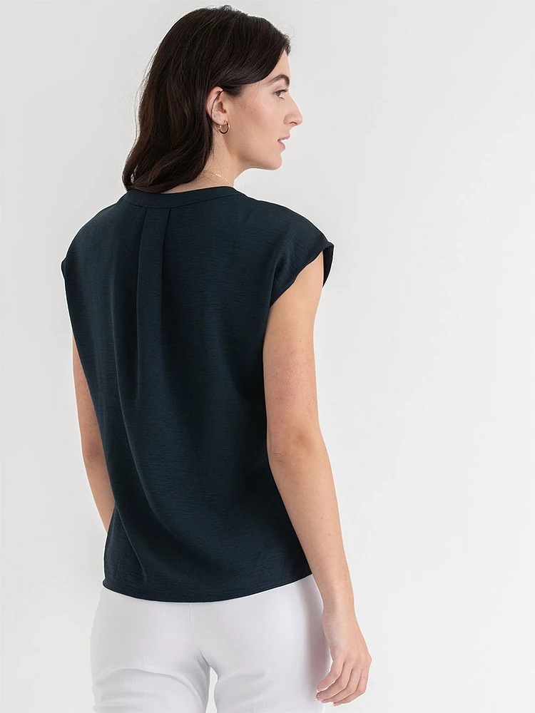 Linny Extend Sleeve Henley