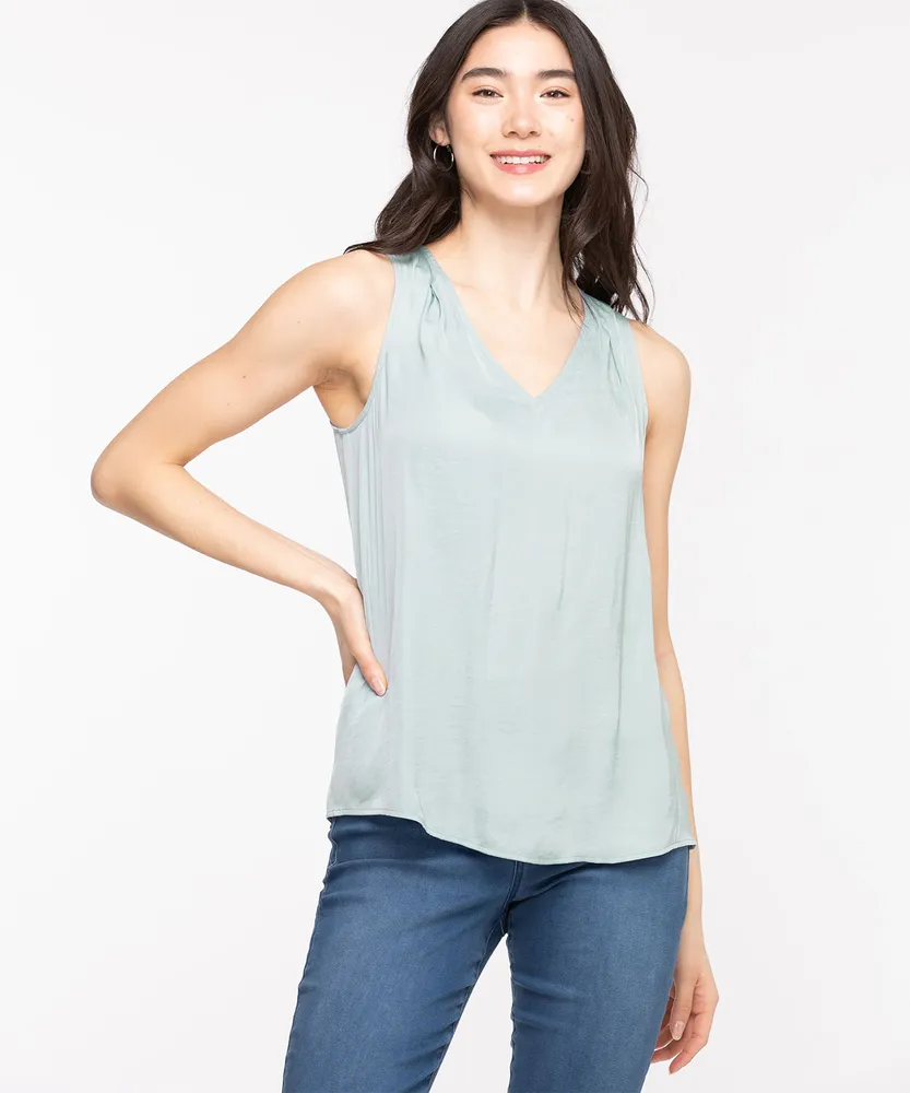 Sleeveless Pleated V-Neck Blouse