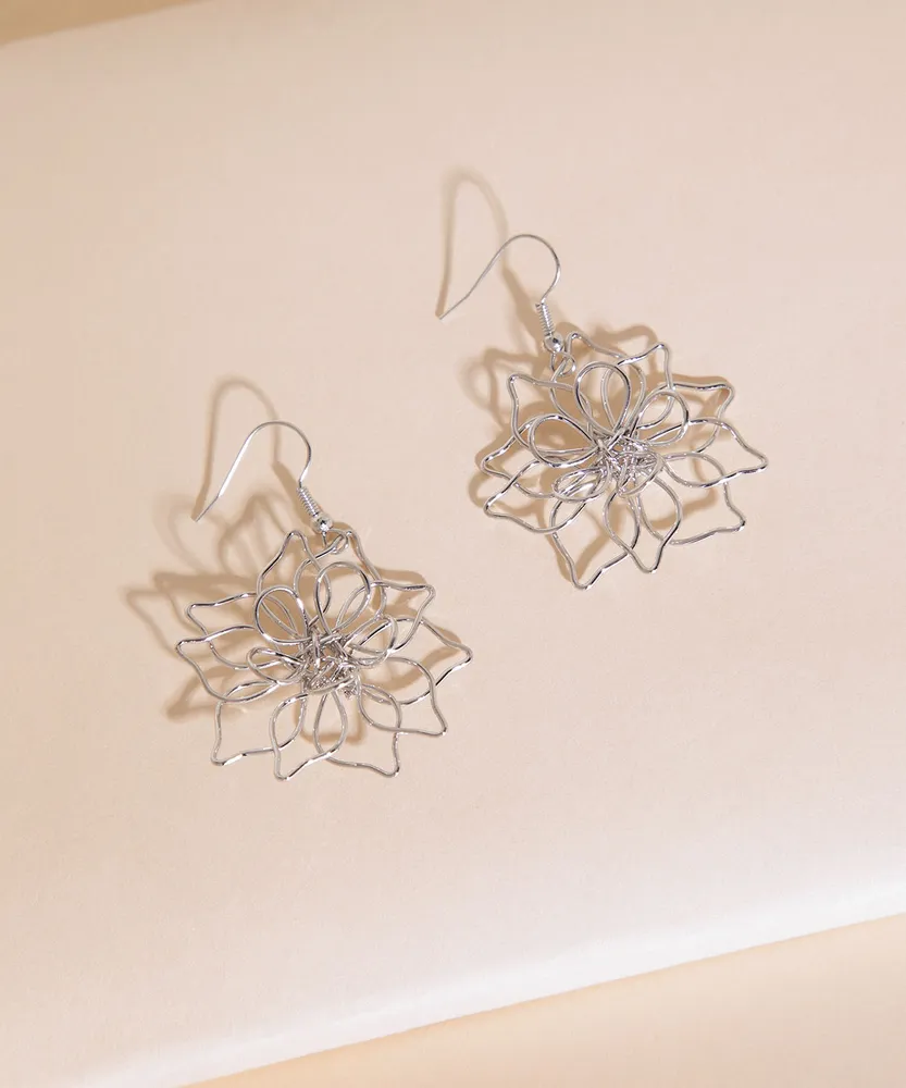 Wire Flower Shaped Drop-Down Earrings