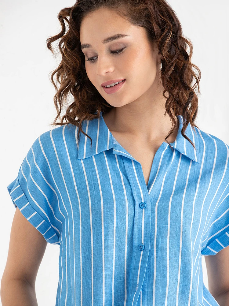 Classic Fit Linen Button Up Top